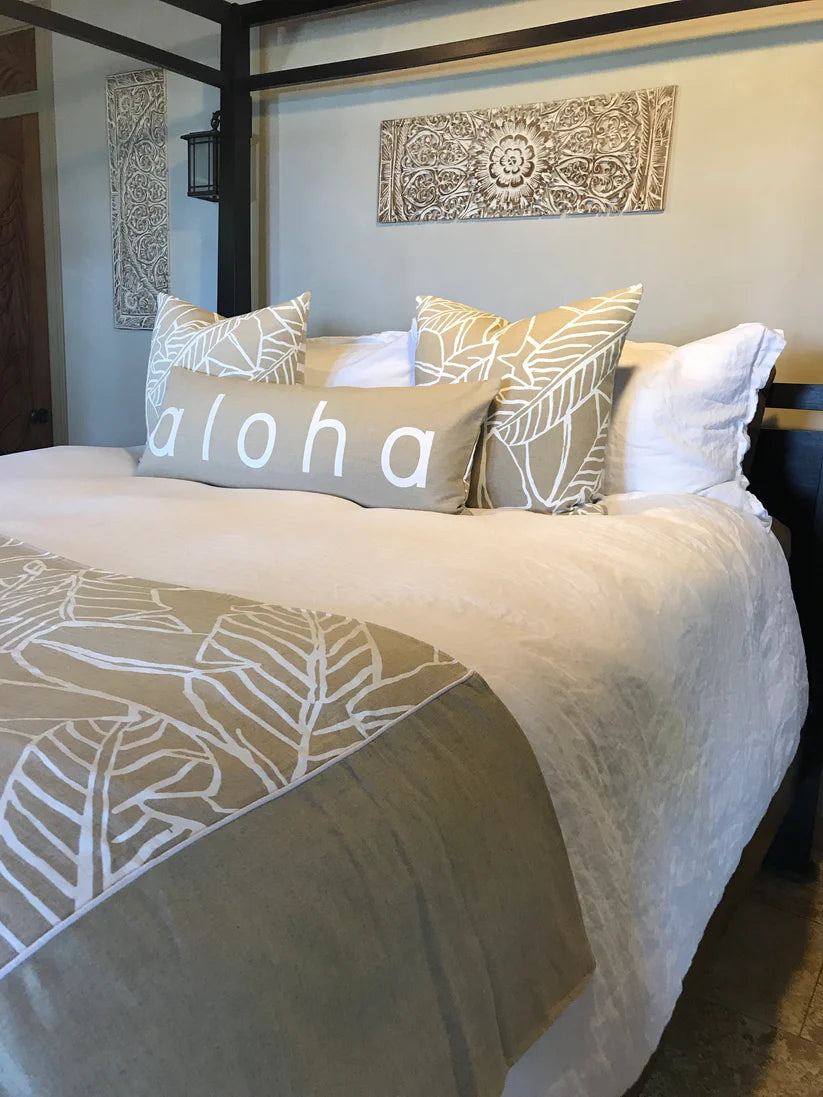 Banana Leaf Bed or Table Runner | Black or White Design