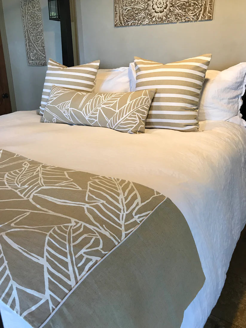 Banana Leaf Bed or Table Runner | Black or White Design