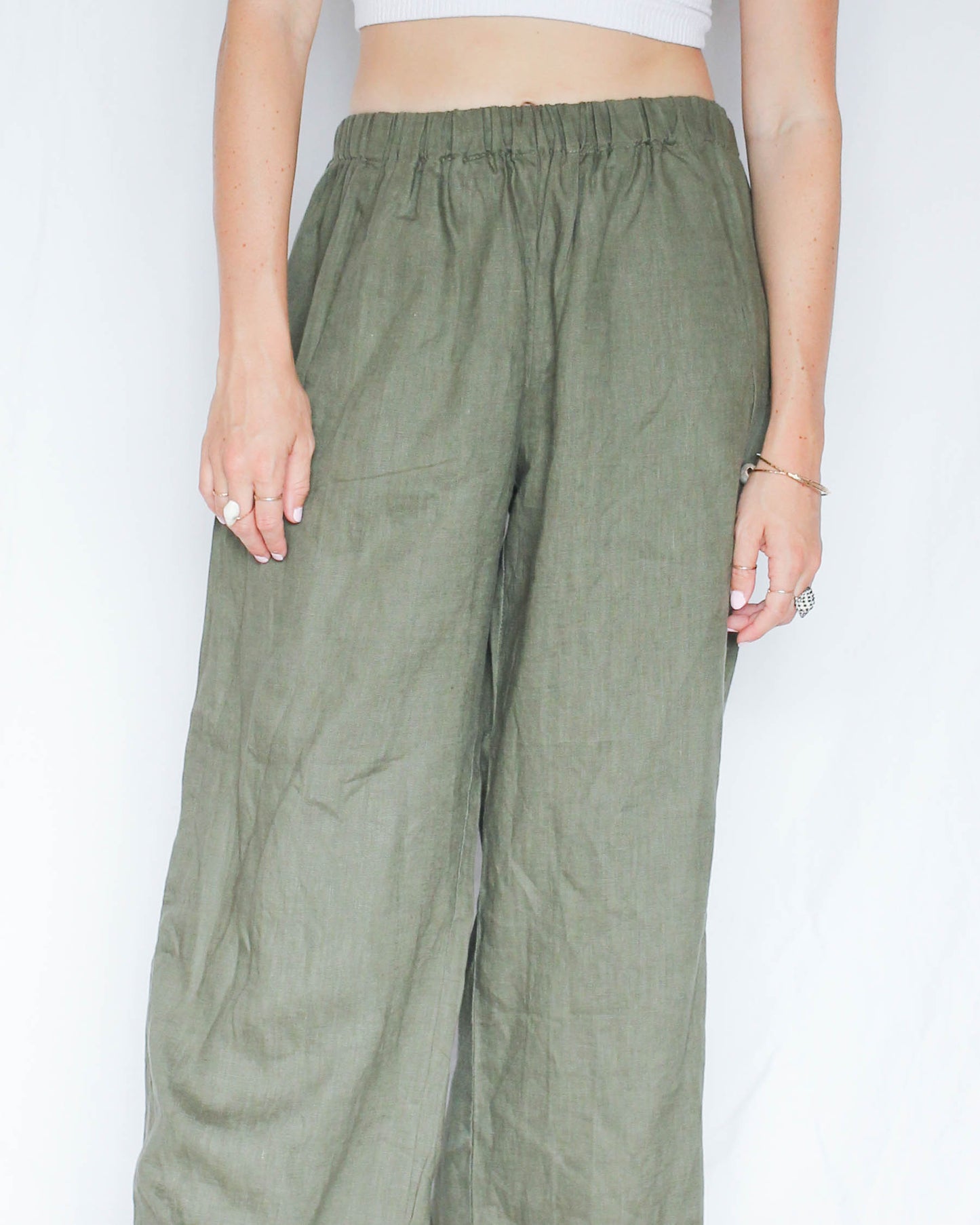 Bu Tiki Coco Linen Cropped Pants