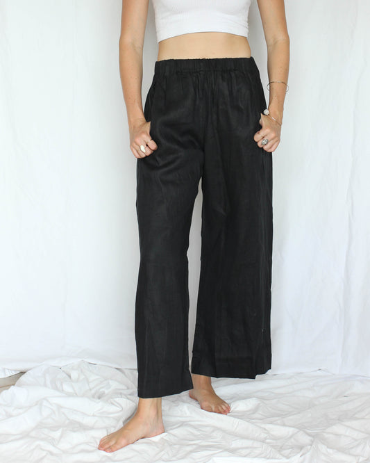 Bu Tiki Coco Linen Cropped Pants