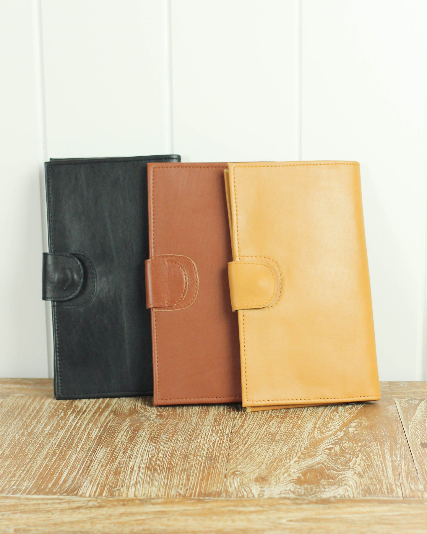 Kala | Leather Folded Wallet