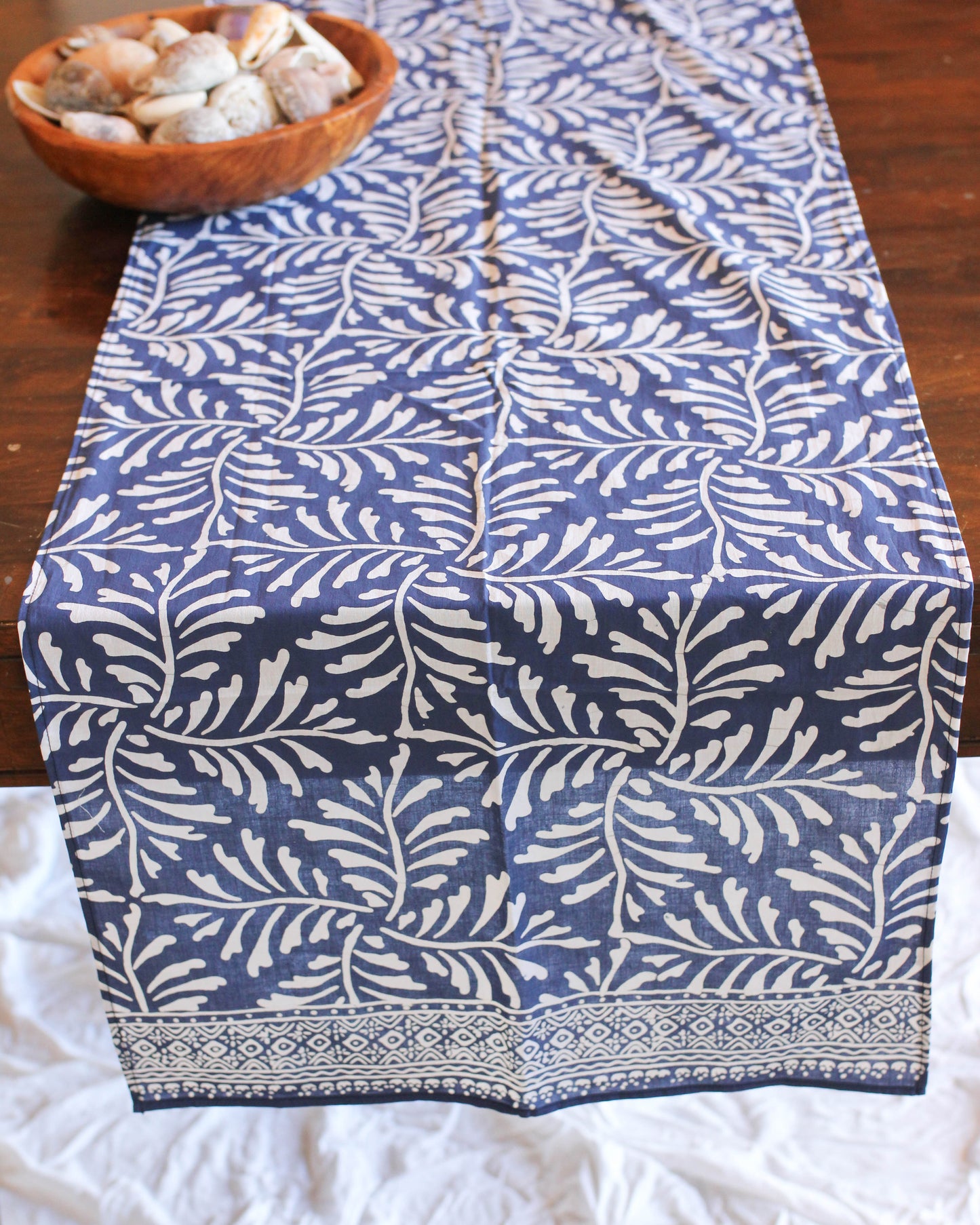 Bu Tiki Table Runner | Lawai Pattern