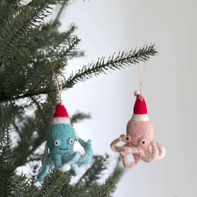 Felt Ornament - Octopus with Xmas Hat