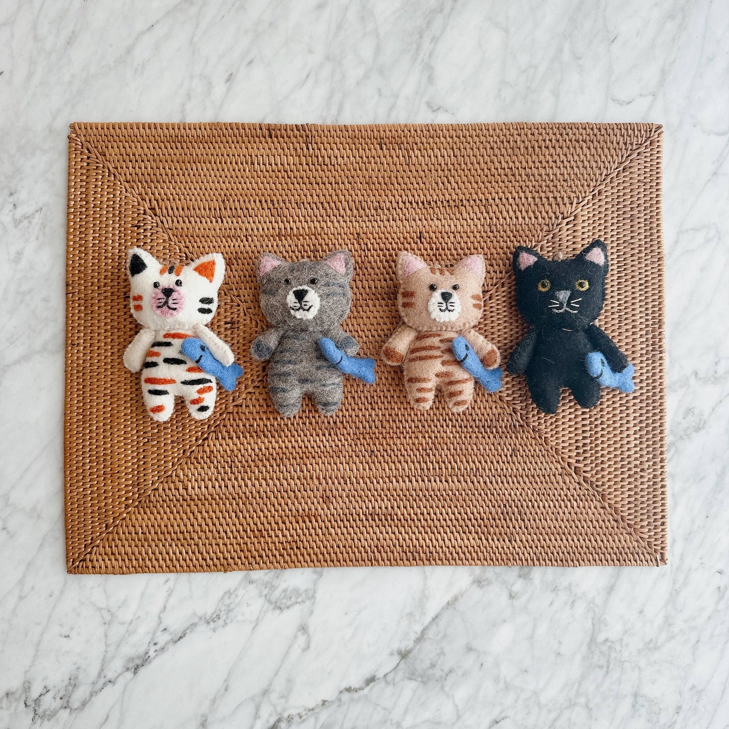 Flat Cat Holding Fish Ornament (Set of 4)