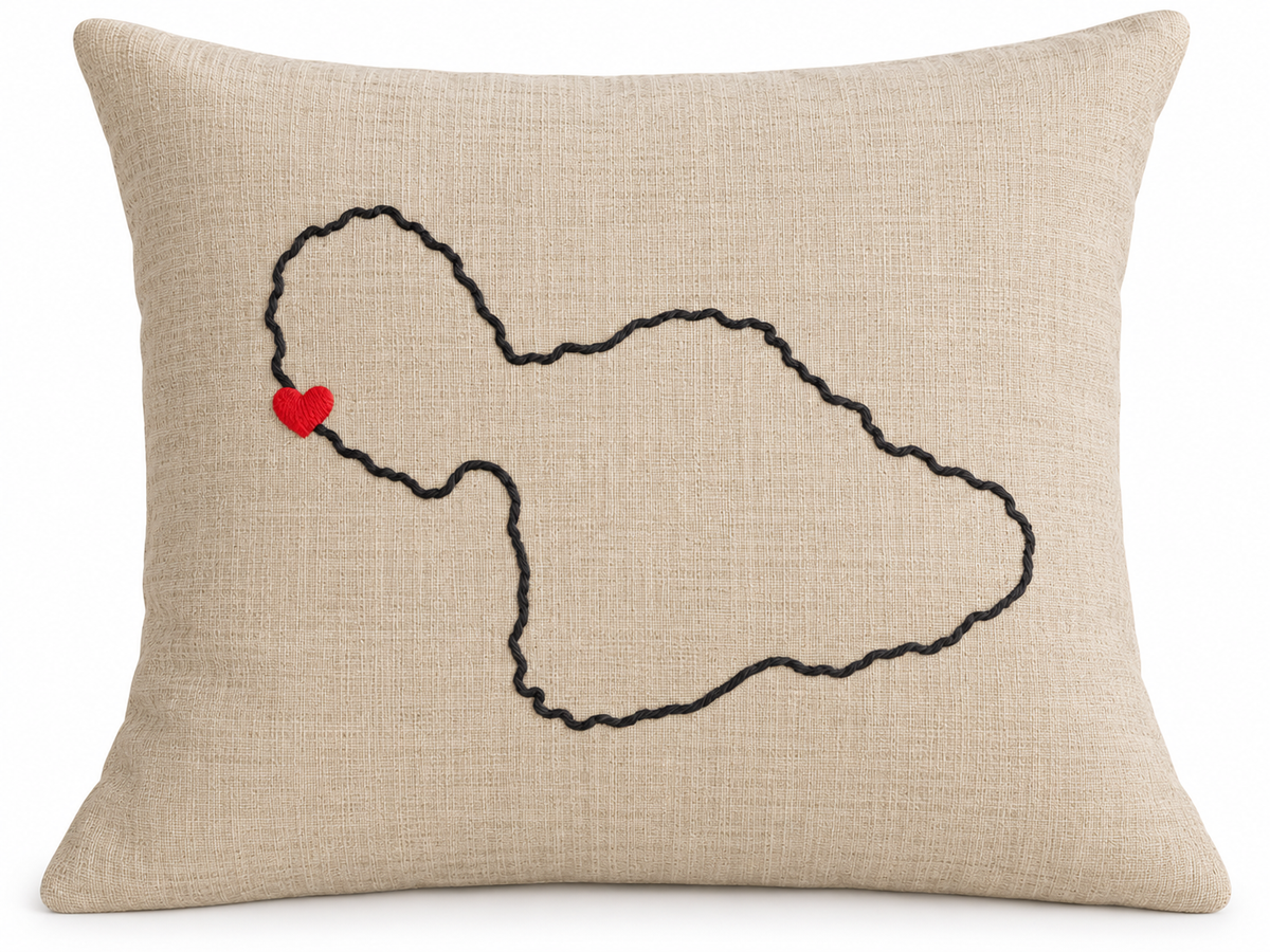 Lahaina Heart Pillow | 12 x 12