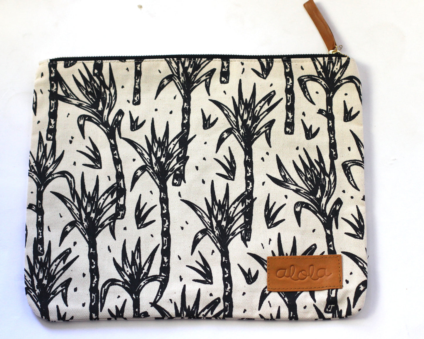 Alola Maui Canvas Clutch | Assorted Prints