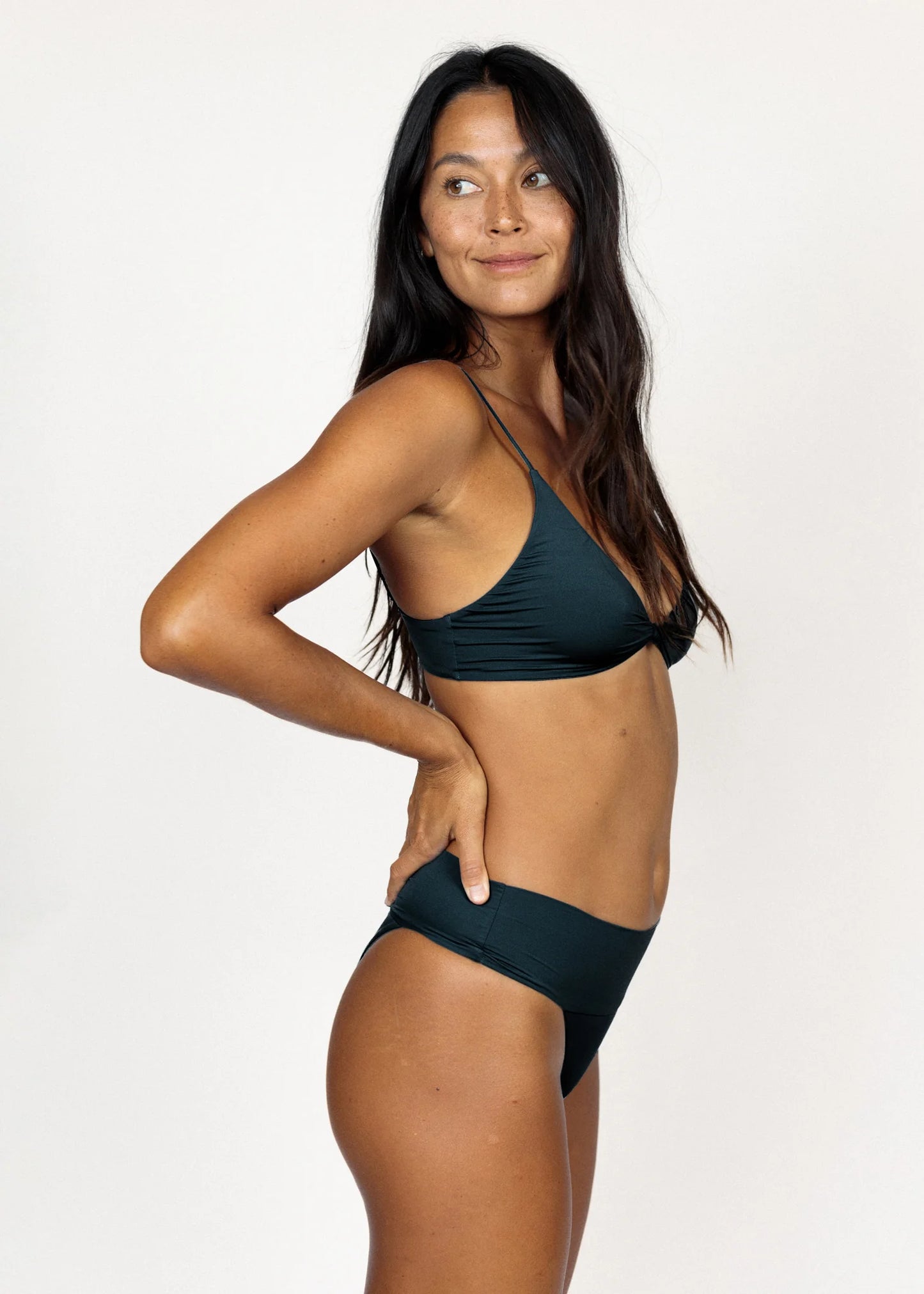 Mai Knot Top Black Ribbed