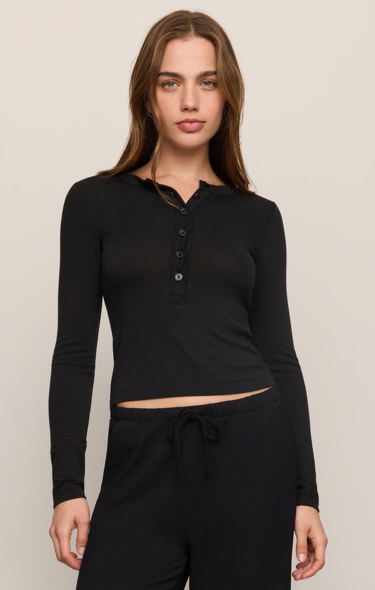 In  Flow Henley Black Top